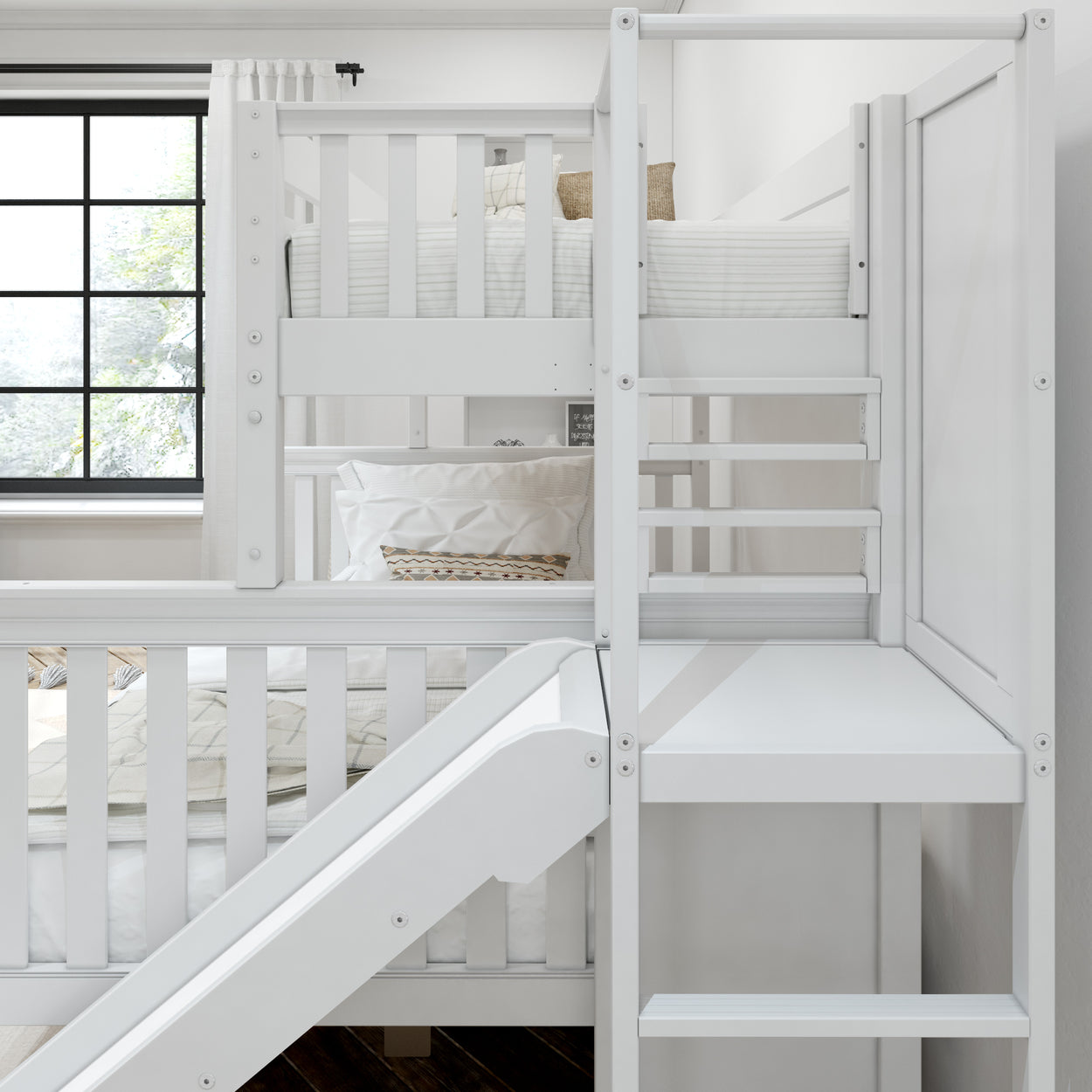 MELD XL WS : Play Bunk Beds Twin XL over Queen High Bunk Bed with Slide Platform, Slat, White