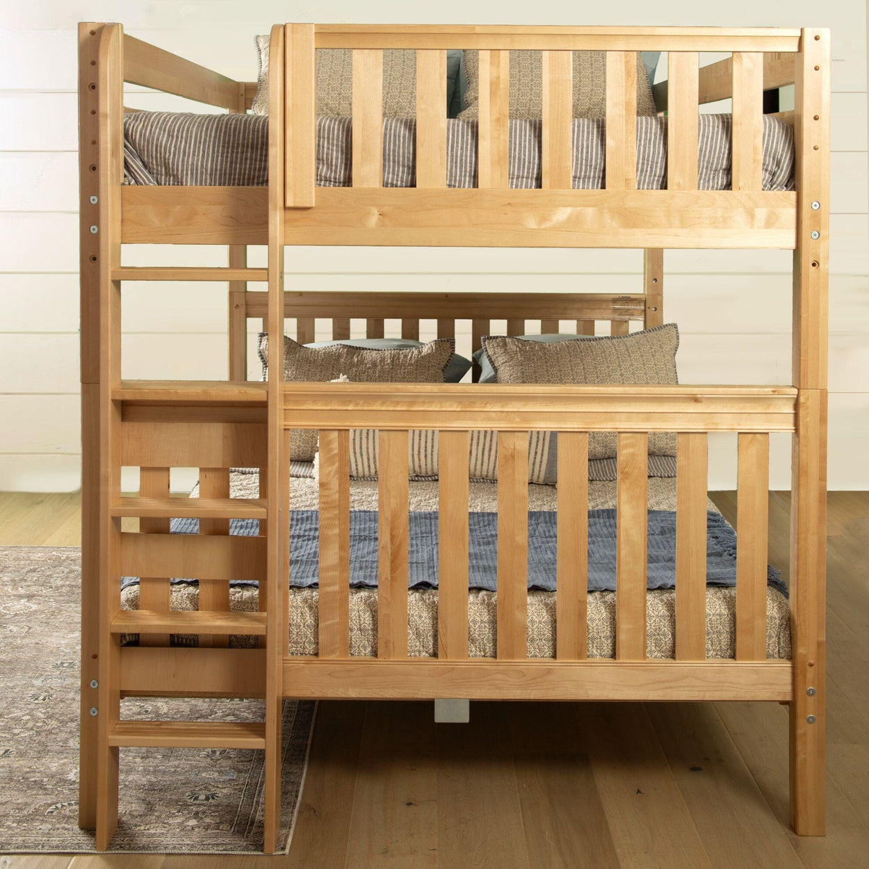 SOAR XL 1 NS : Bunk Bed Queen High Bunk Bed w/ Straight Ladder on End (Low/High), Slat, Natural