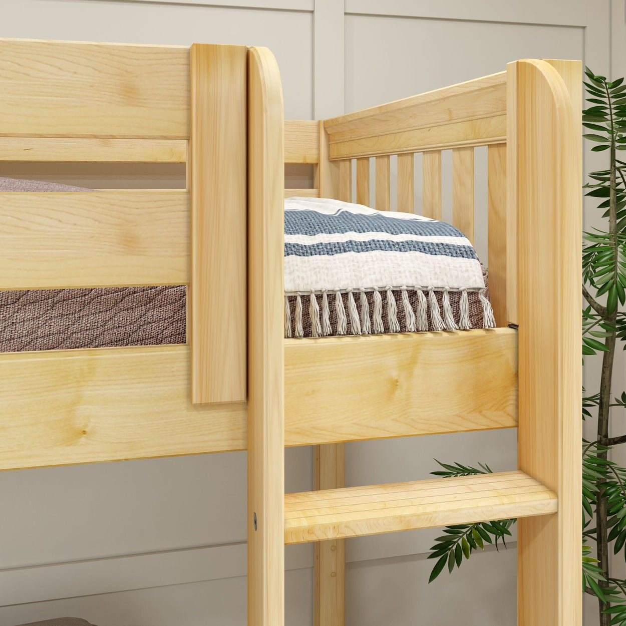 TRIPLET NS : Corner Loft Bunk Full High Corner Loft Bunk Bed, Slat, Natural