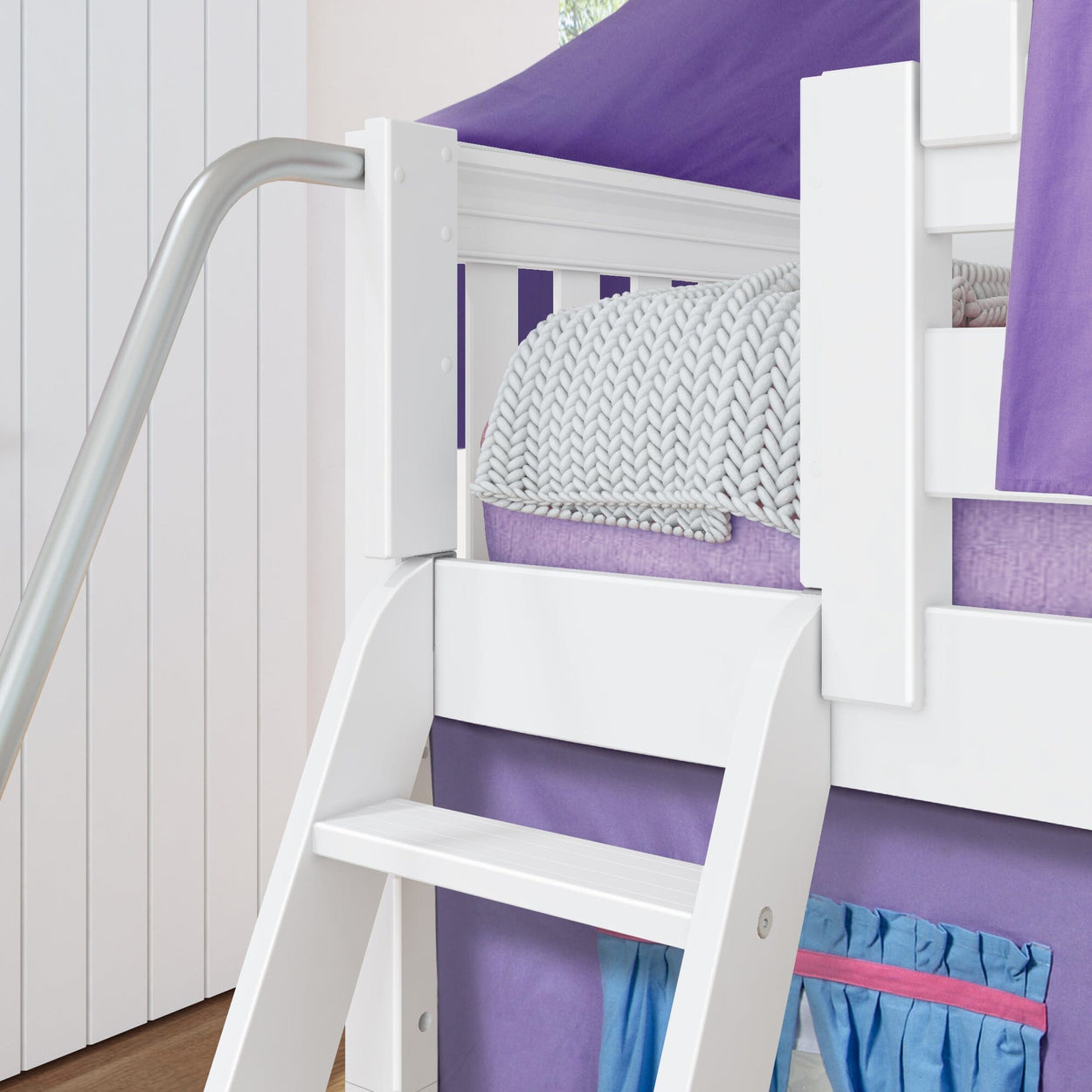 WOW27 WS : Loft Bed Twin Low Loft Bed with Angled Ladder, Curtain, Top Tent, Tower + Slide, Slat, White